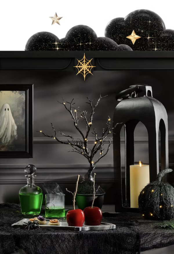 Halloween Decor